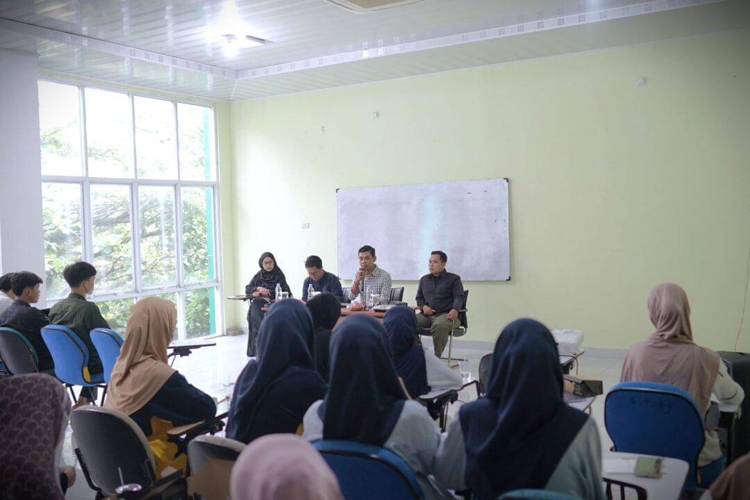 Mahasantri Ma’had Al Jami’ah Universitas Islam Negeri (UIN) Raden Intan Lampung (RIL) Ikuti Bimbingan Teknis (Bimtek) Content Creator dan Digital Marketing