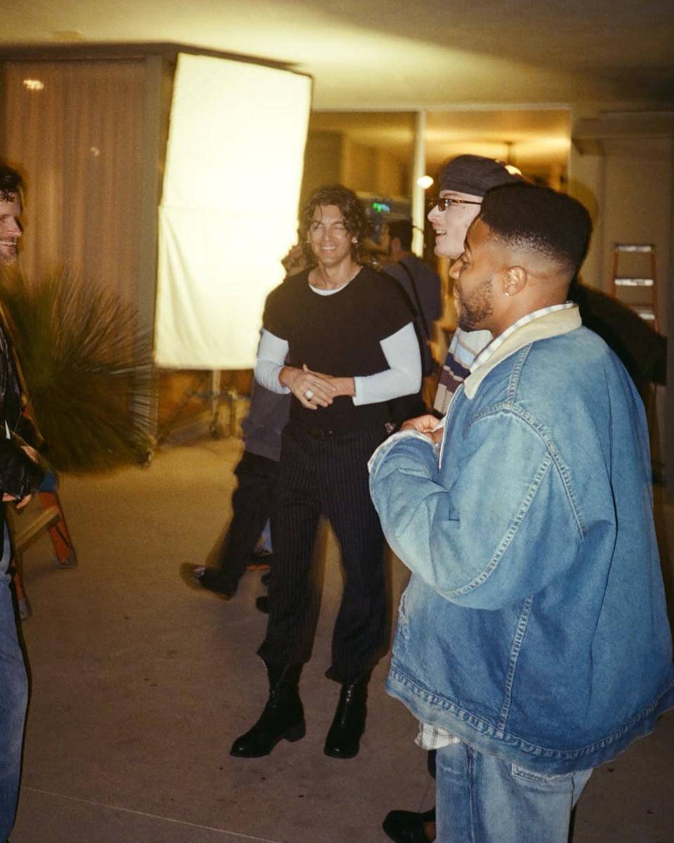 Behind the scen pembuatan album Soft (instagram.com/LANY)
