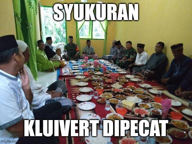 meme Patrick Kluivert dipecat timnas Indonesia
