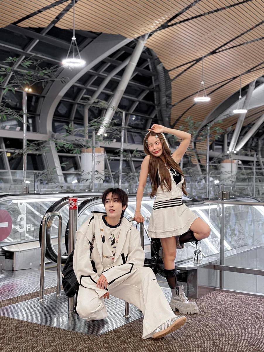 OOTD Couple Holiday ala Siraprapa dan Kamonchanok
