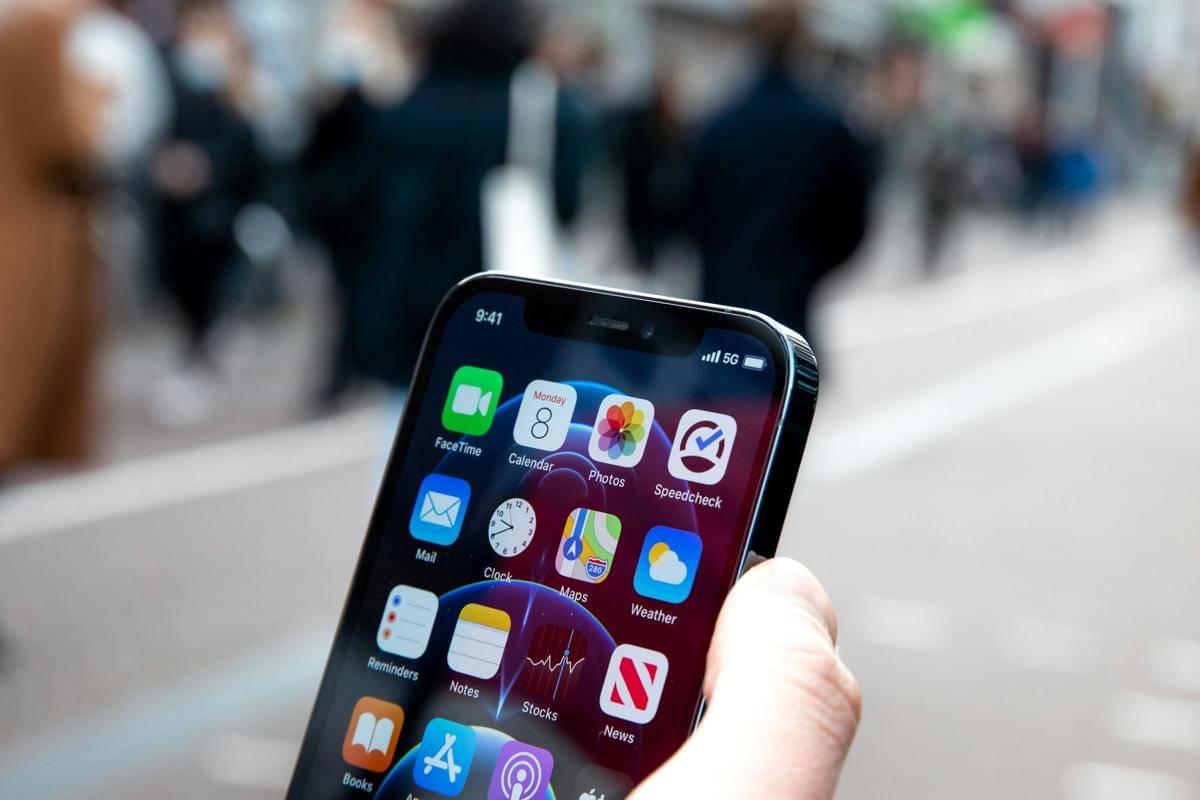 ilustrasi smartphone