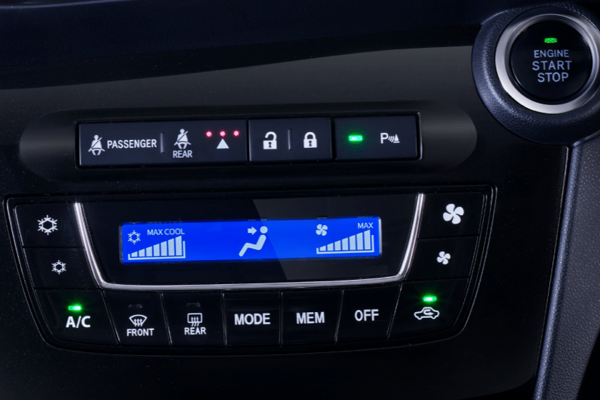 https://daihatsu.co.id/product/new-sirion/detail-interior/