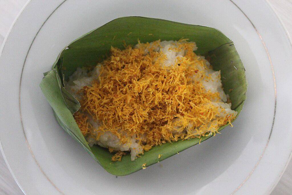 ketan serundeng