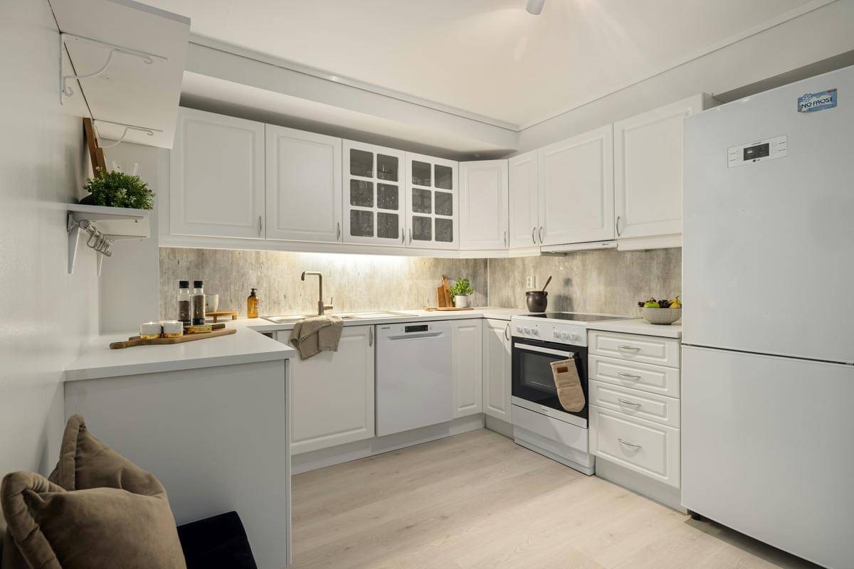ilustrasi dapur dengan warna yang terang