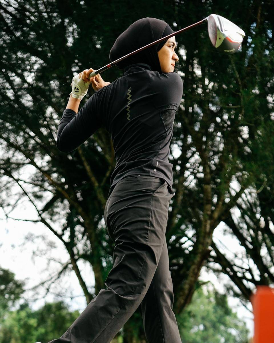keluarga Ayudia Bing Slamet main golf