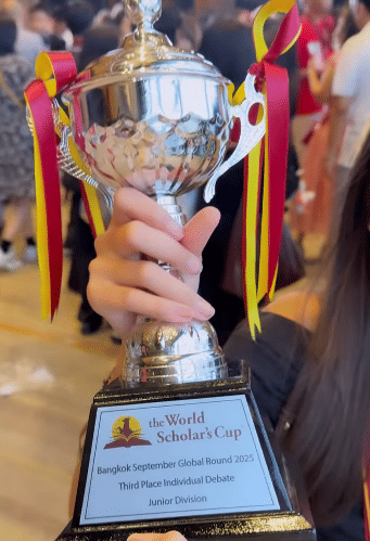 anak Ririn Dwi Ariyanti menang lomba debat internasional