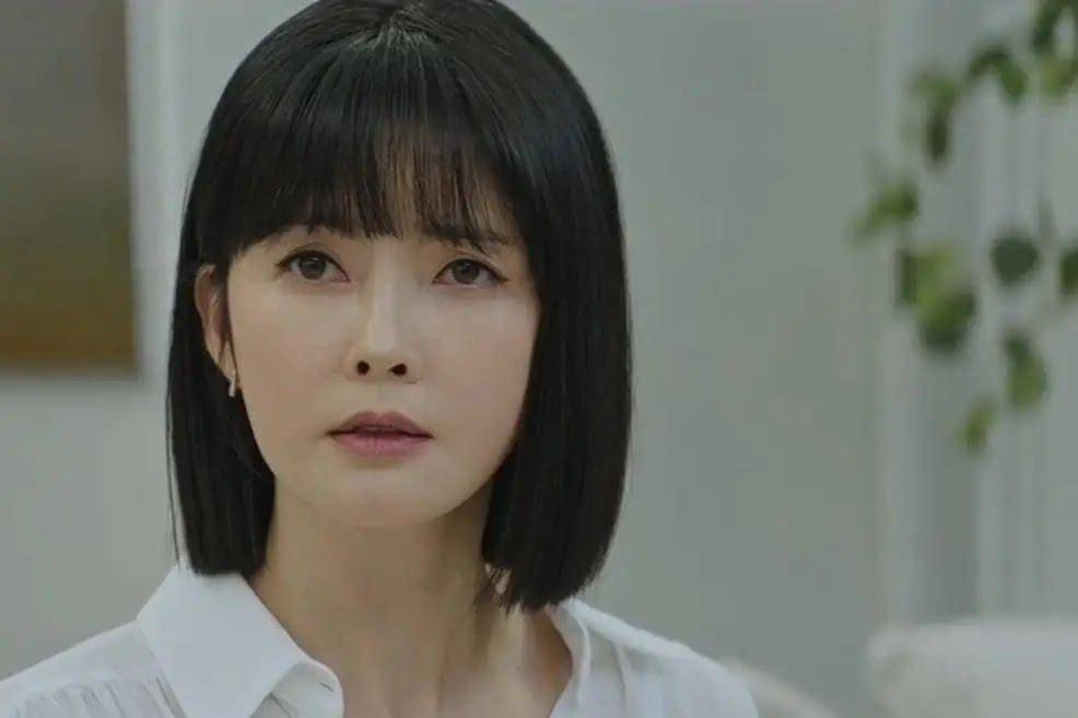 Still cut Walking on Thin Ice