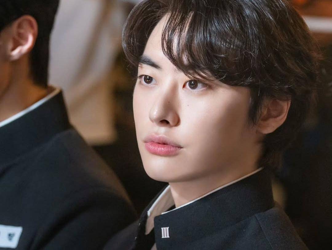 Lee Won Jung di drama A Hundred Memories