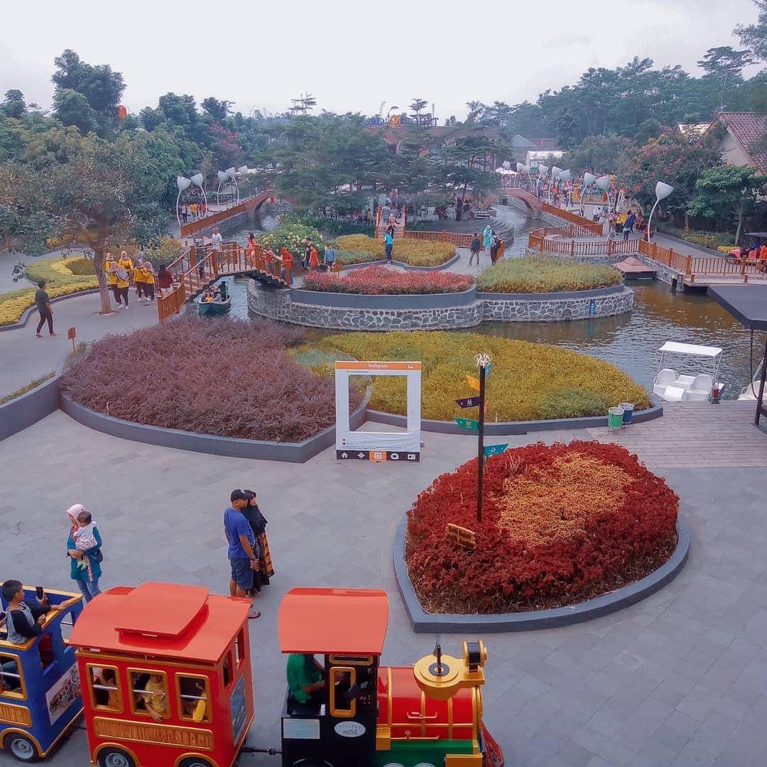 Wahana cantik di The Village Purwokerto