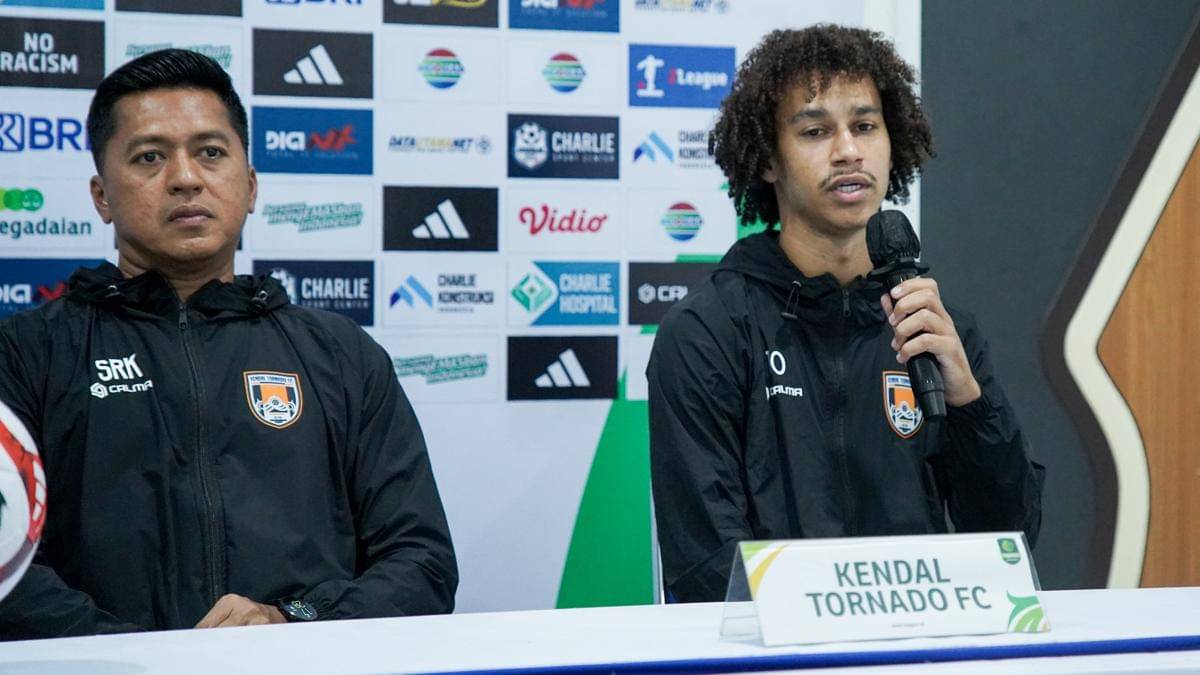 Pelatih Kendal Tornado FC, Stefan Keeltjes, felipe ryan