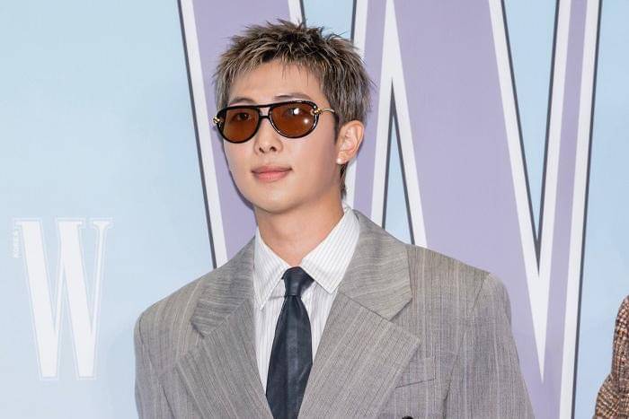 RM BTS di W Korea 2025 (instagram.com/koreadispatch)