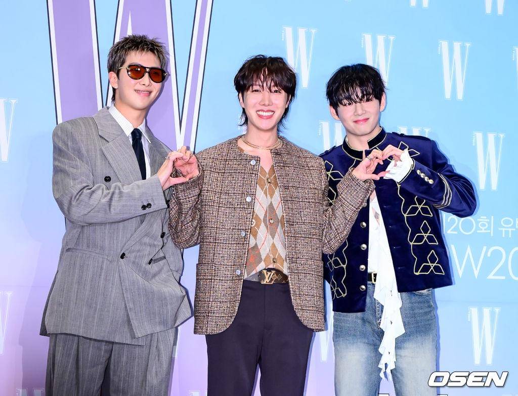 RM, J-Hope, dan V BTS di W Korea 2025 (dok. OSEN)