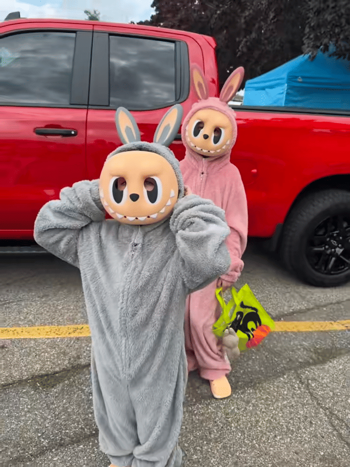 kostum Halloween terkocak 2025