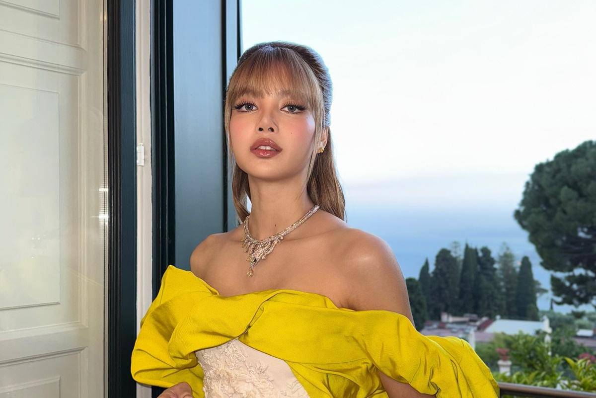 Lisa BLACKPINK