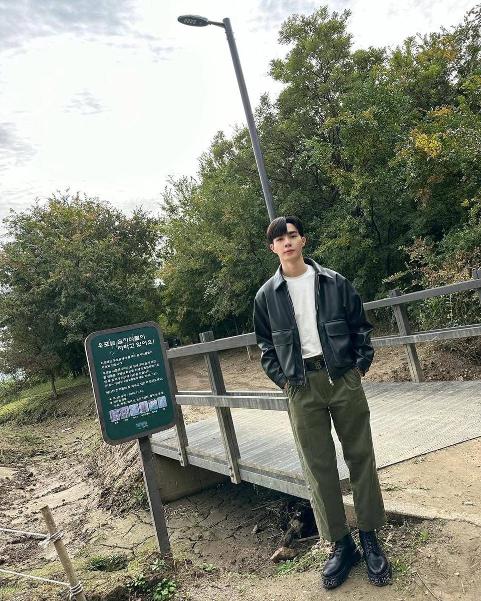 french tuck look ala Zee Pruk Panich