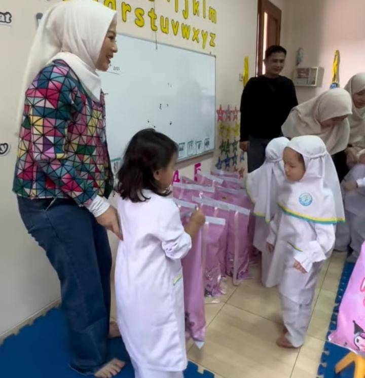 perayaan ultah Meshwa ke-4