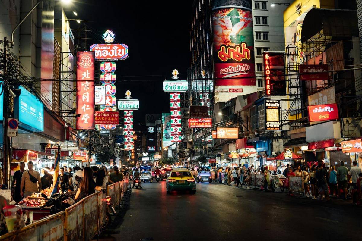 potret nightlife di Yaowarat Road, Bangkok