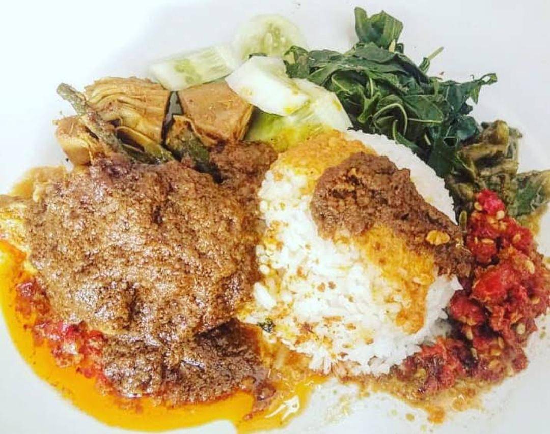 makanan Rumah Makan Surya