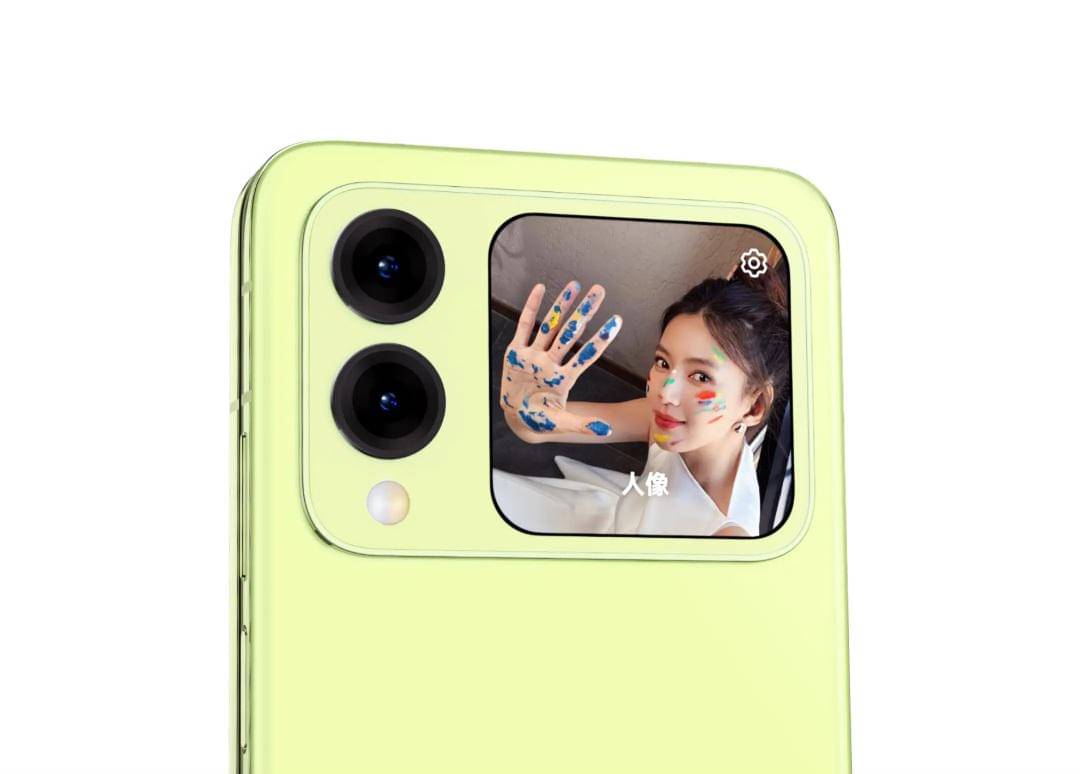 tampilan layar sisi luar HUAWEI nova Flip S