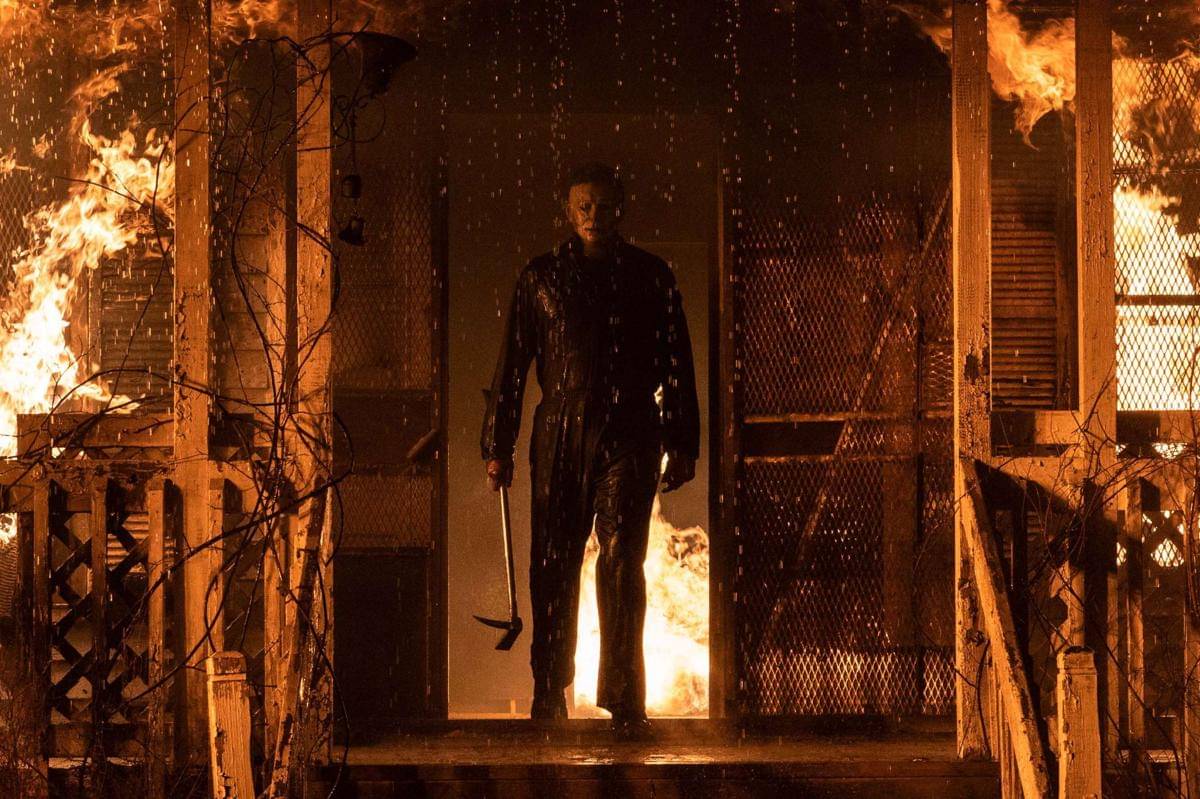 adegan dalam film Halloween Kills