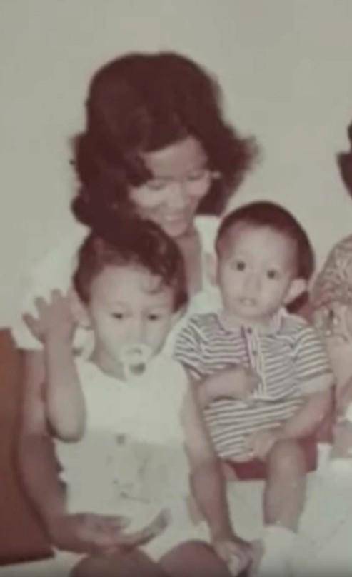 Kedekatan Andre Taulany dan Ibunda (instagram.com/andreastaulany)