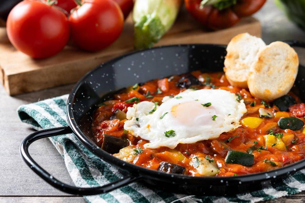 ilustrasi shakshuka