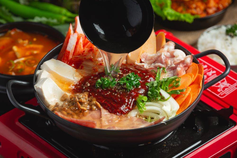ilustrasi hot pot