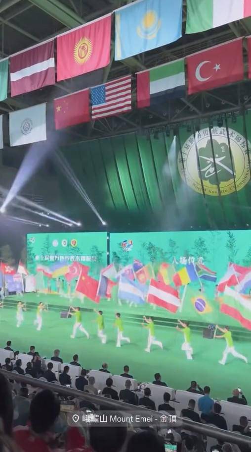 Kris Dayanti Nonton Pembukaan World Kungfu Championship (instagram.com/krisdayantilemos)