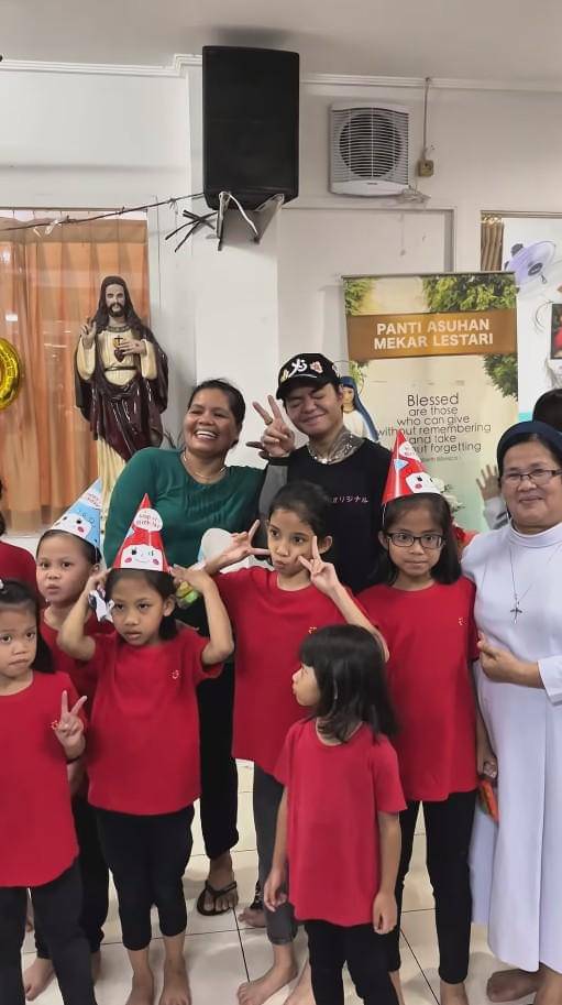 Ulang Tahun ke-38 Reza Arap di Panti Asuhan (instagram.com/weareaaaclan)