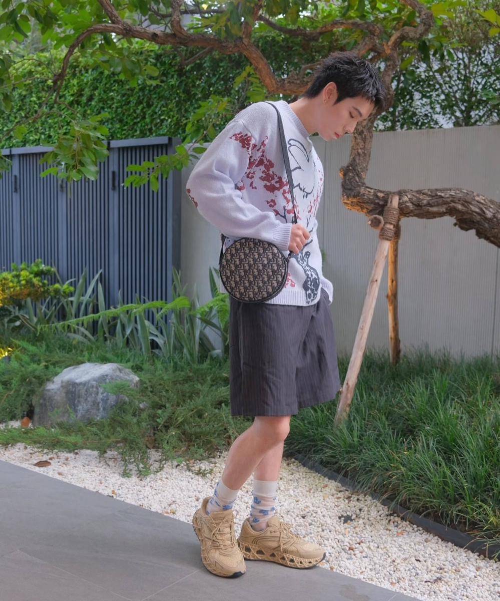 OOTD Pakai Tas ala JJ Krissanapoom