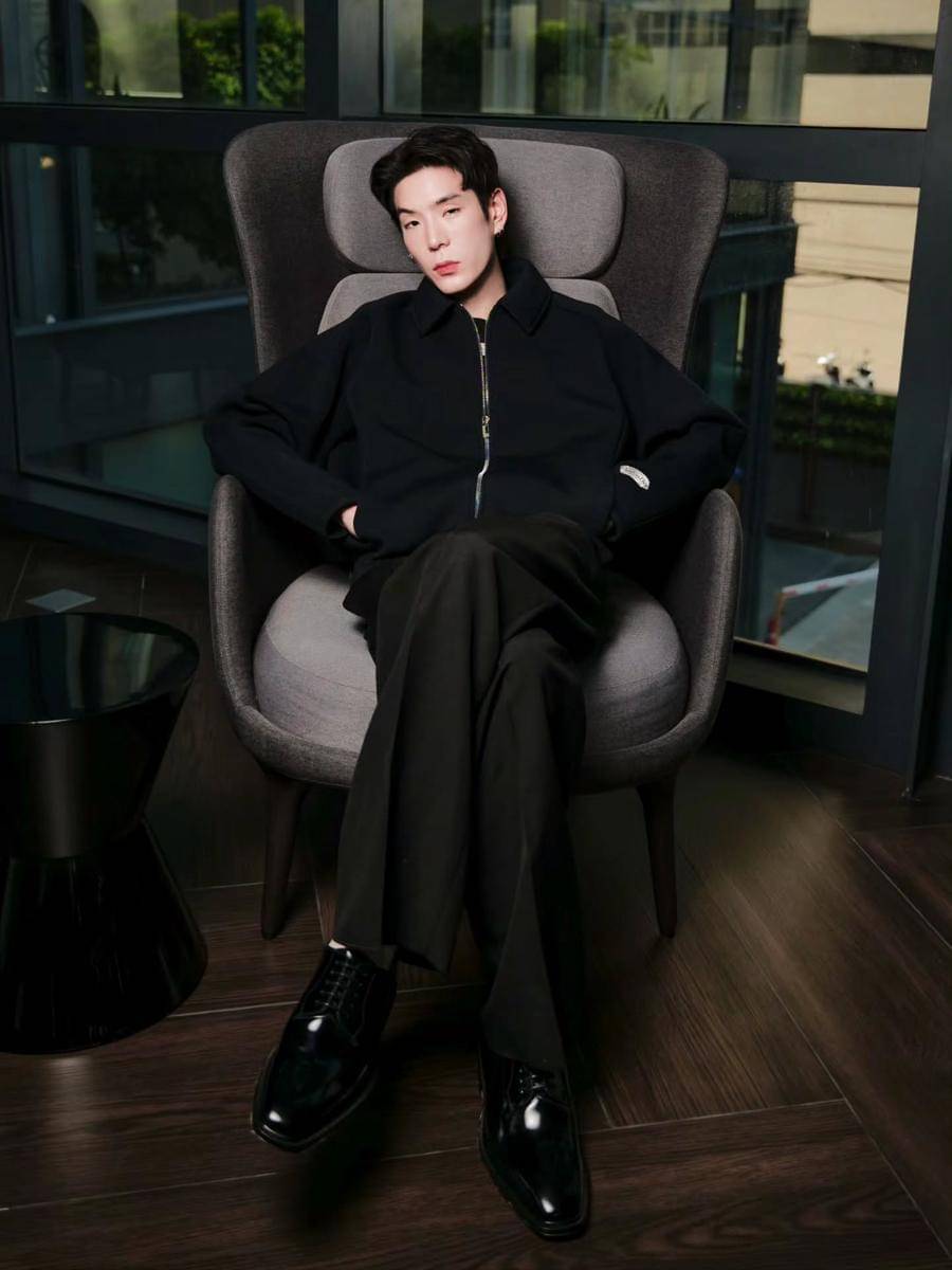 OOTD Casual Chic ala JJ Krissanapoom