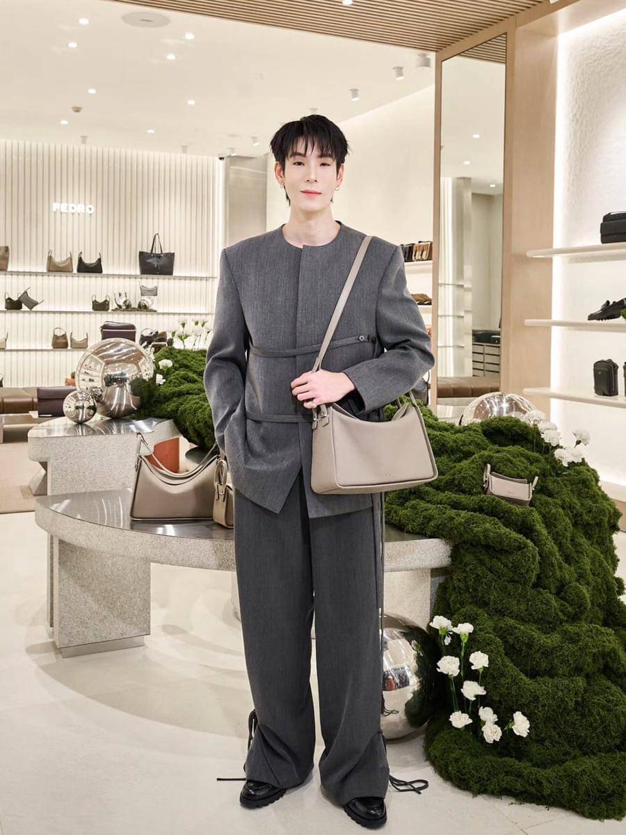 OOTD Pakai Tas ala JJ Krissanapoom