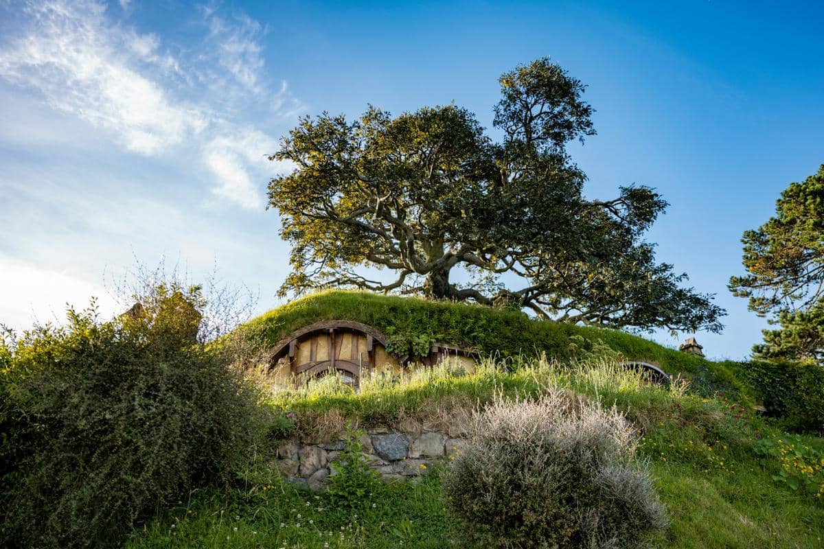 5 Rahasia Desa Hobbiton, Lokasi Nyata Dunia The Lord of The Rings
