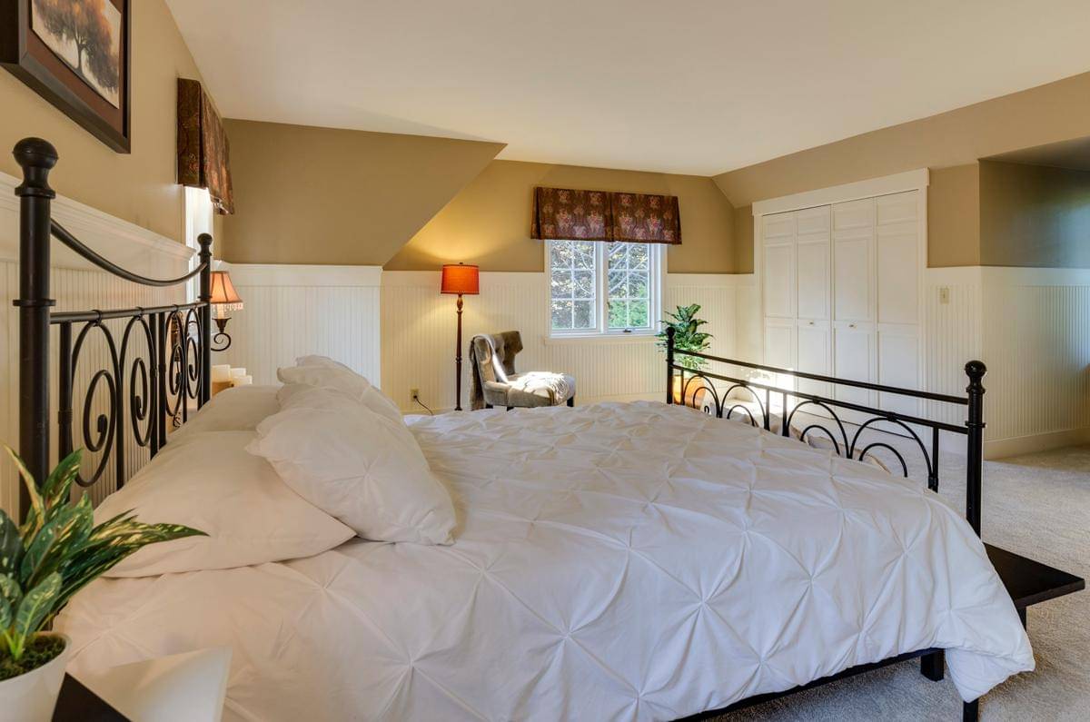 ilustrasi interior kamar tidur dengan warna beige