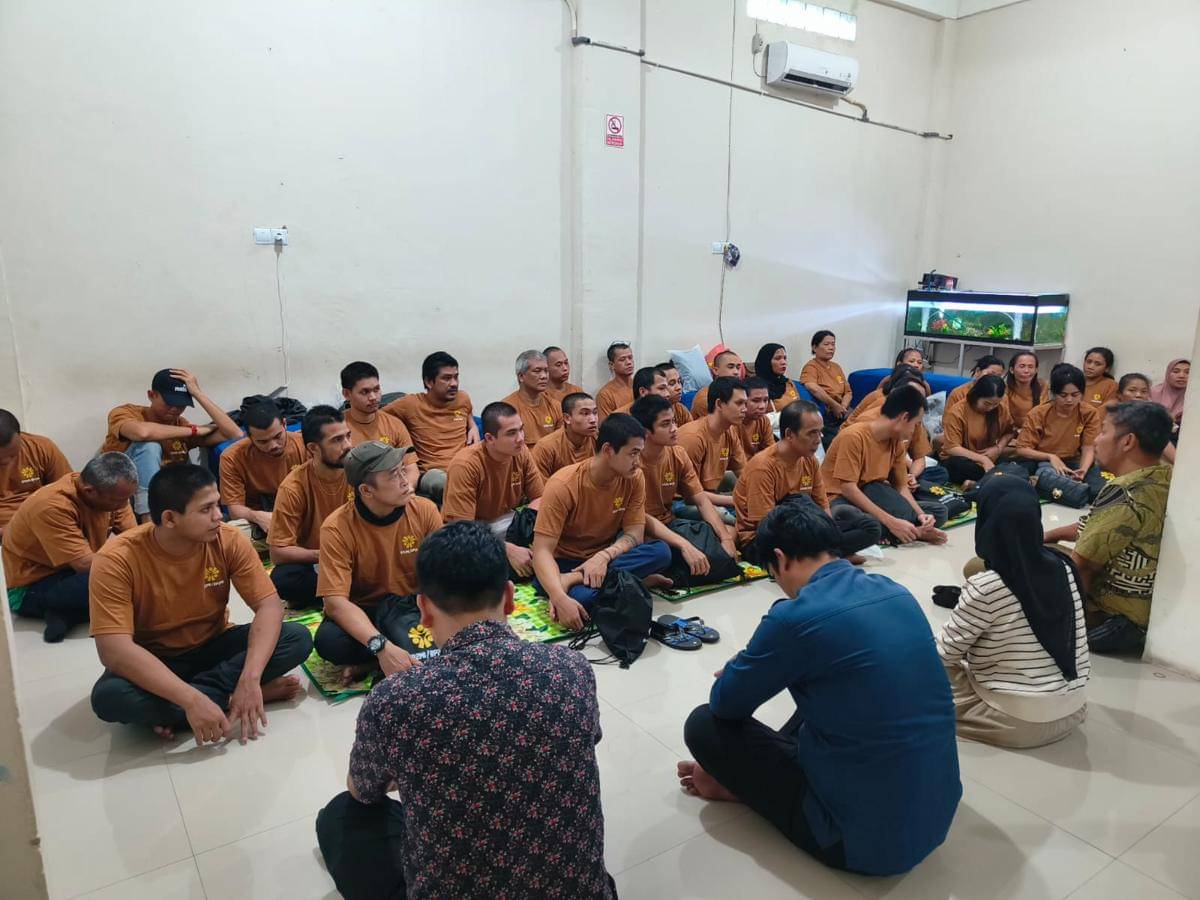 41 PMI saat berada di Rumah Ramah PMI di Kota Dumai