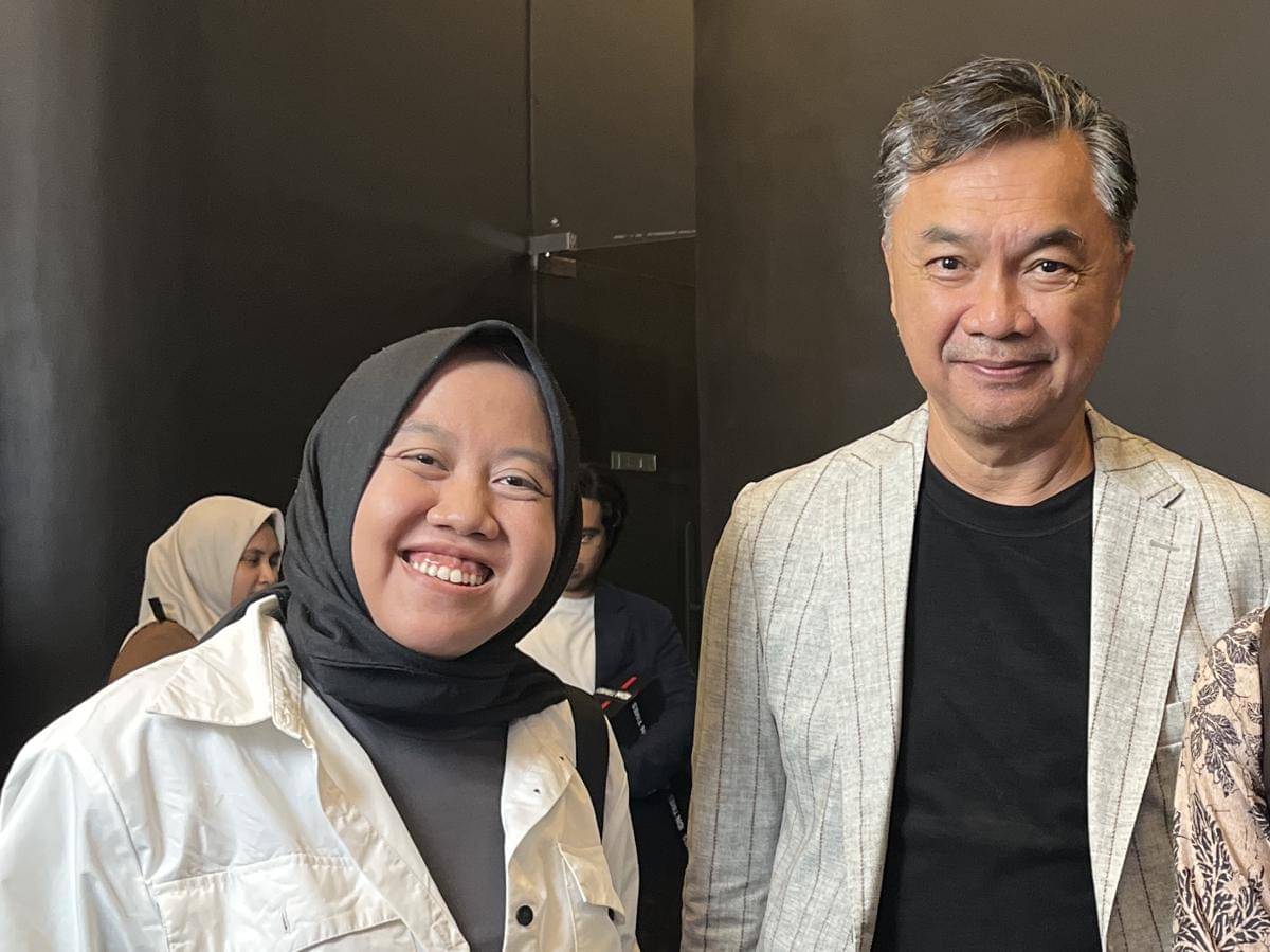 Dwitisya (Community writers) Foto Bersama Dino Patti Djalal