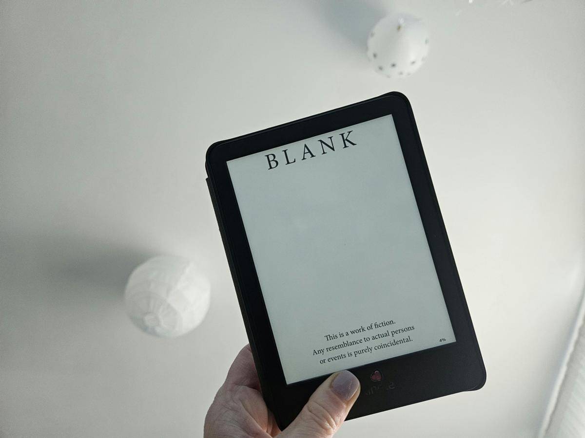 Kindle (pexels/Astra Zilberte-Linde)