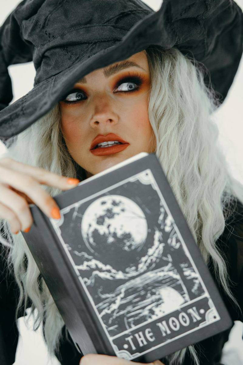 ide makeup Halloween yang simpel