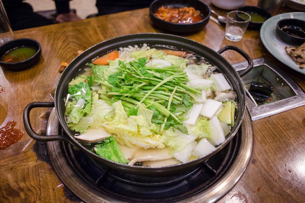 ilustrasi hot pot
