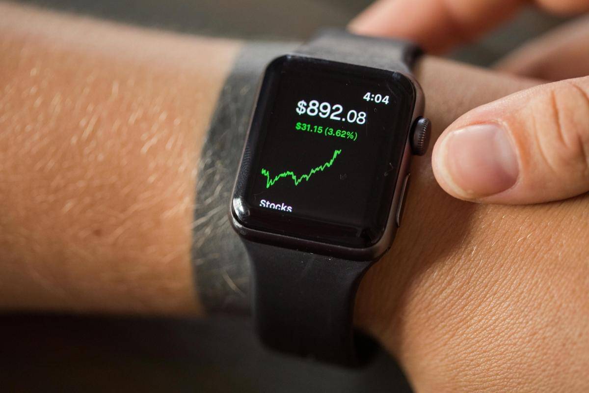 ilustrasi smartwatch