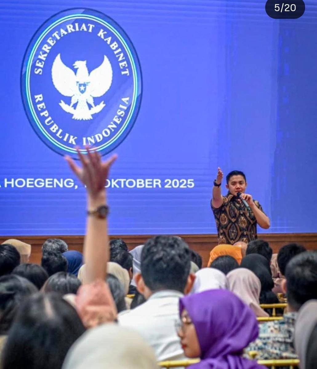 Sekretaris Kabinet (Seskab) Teddy Indra Wijaya