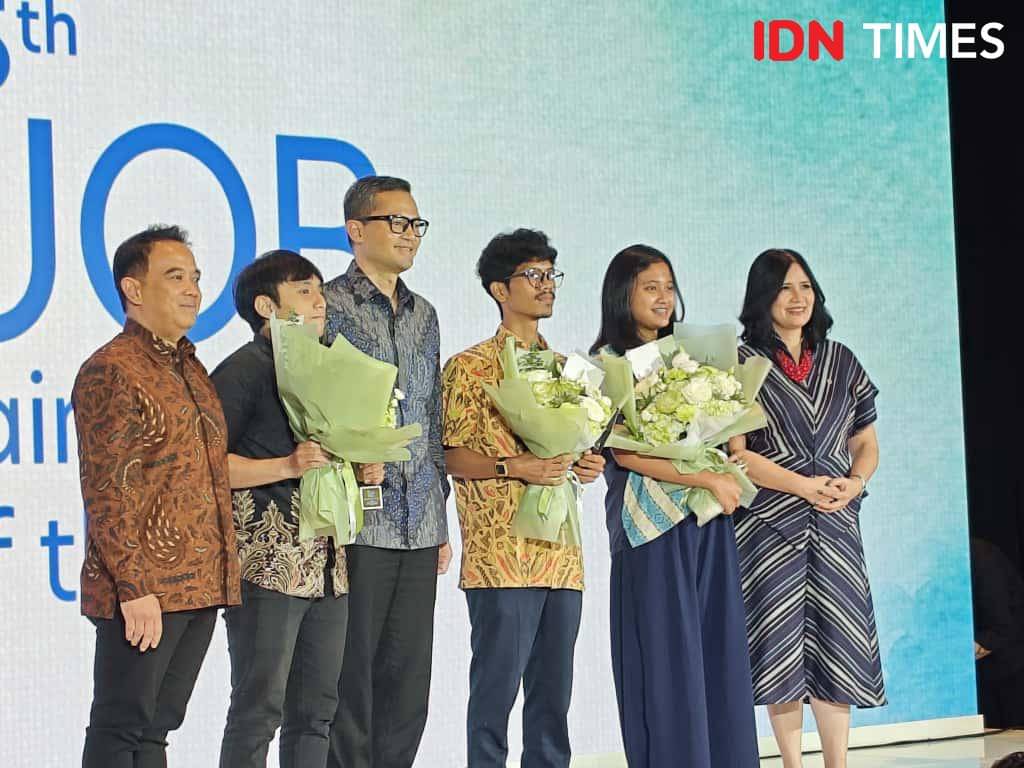 15th UOB Painting of the Year (POY) (Indonesia) di 25hours Hotel Jakarta The Oddbird, Ashta District 8, SCBD, Jakarta Selatan pada Jumat (15/10/2025). (IDN Times/Febriyanti Revitasari)