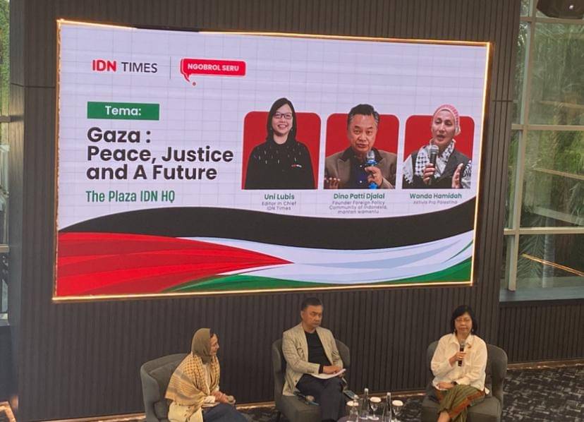 potret Wanda Hamidah di kantor IDN, Kamis (16/10/2025) (dok. IDN Times/Rani Asnurida)