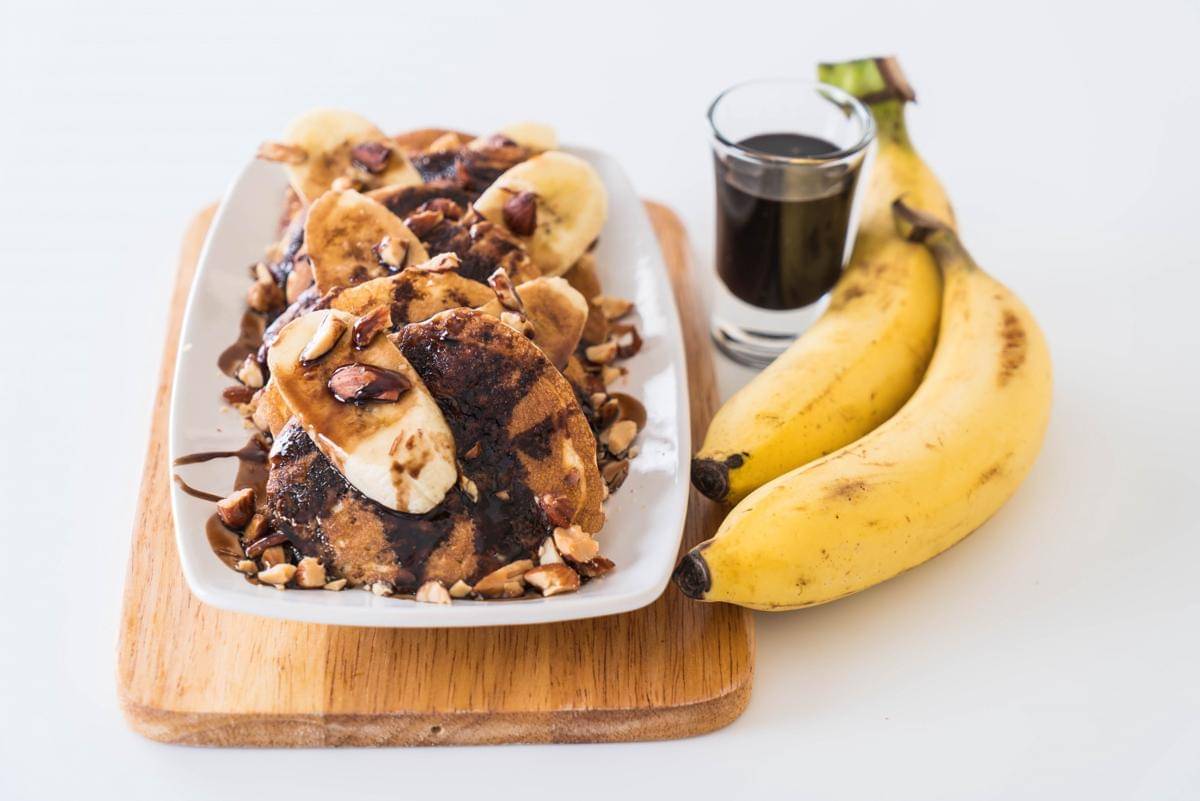 ilustrasi banana choco peanut butter 