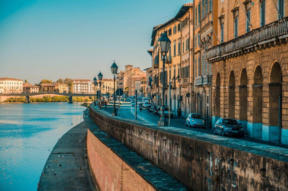 potret Kota Pisa, Italia