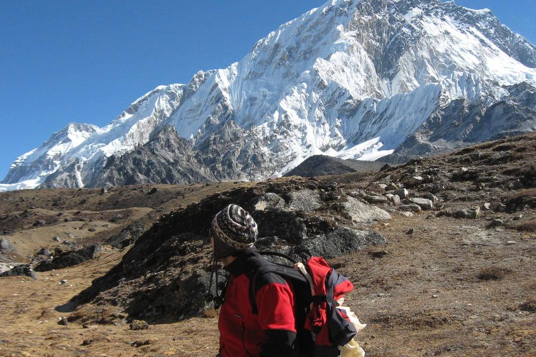 cuplikan Pasang: In the Shadow of Everest