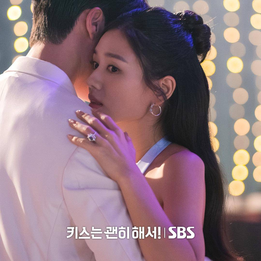 Still cut Dynamite Kiss