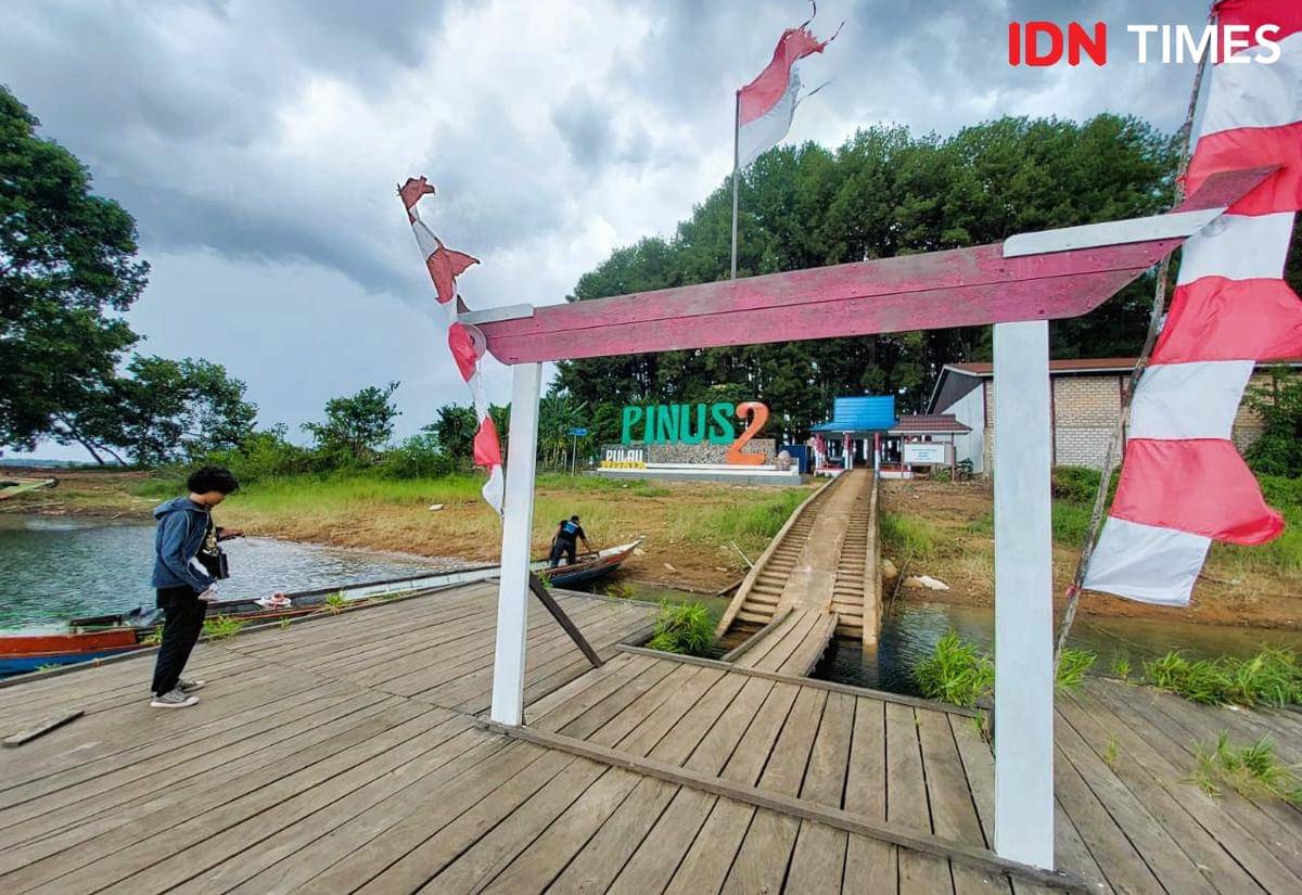 Kisah Mun'imah, Sinyal 4G, dan Lompatan Ekonomi Tiwingan Baru Kalsel