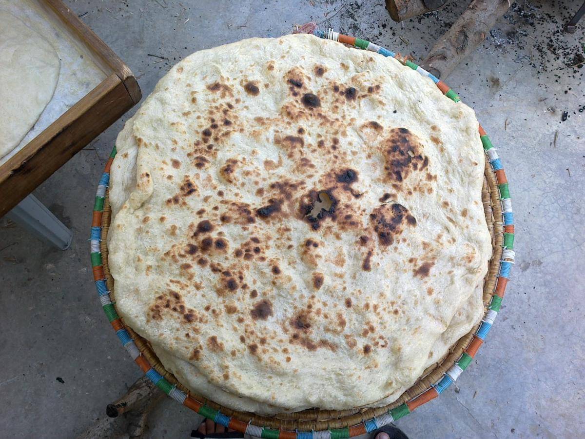 ilustrasi roti khubz