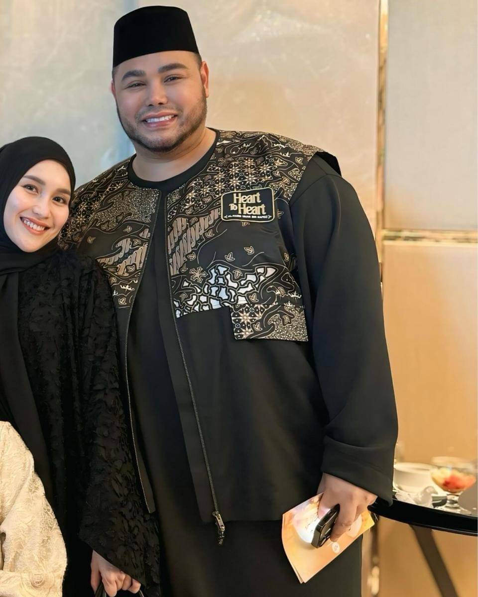 Ayu Ting Ting dan Ivan Gunawan menghadiri pengajian Habib Umar